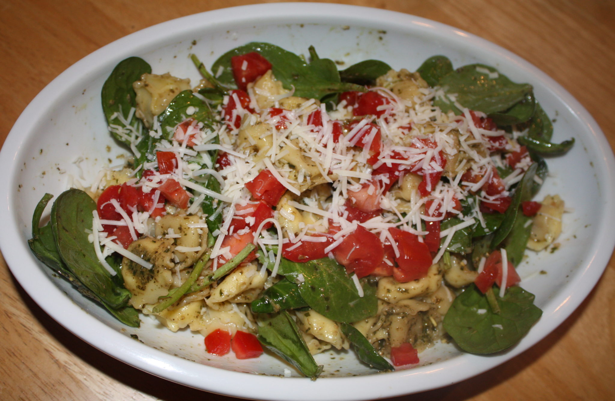 Tortellini with Spinach & Pesto