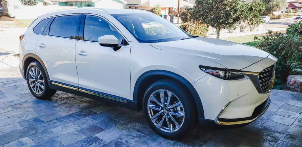 Mazda CX-9 - kara in the kitchen